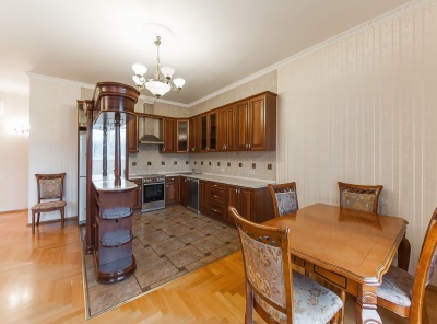 4 Комнаты, Городская, Продажа, Шмитовский проезд, Listing ID 3341, Москва, Россия,