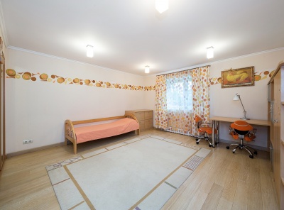 4 Bedrooms, Загородная, Продажа, Listing ID 3560, Московская область, Россия,