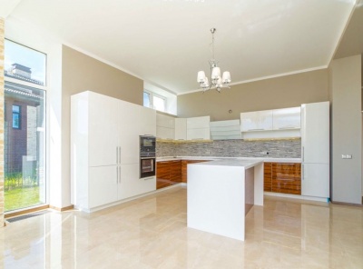 4 Bedrooms, Загородная, Продажа, Listing ID 1282, Московская область, Россия,