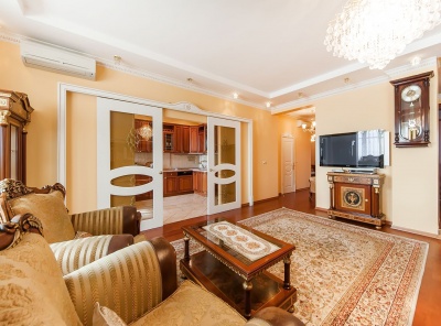 3 Комнаты, Городская, Продажа, Улица Давыдковская, Listing ID 4169, Москва, Россия,
