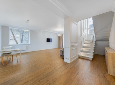 4 Bedrooms, Загородная, Продажа, Listing ID 5695, Московская область, Россия,