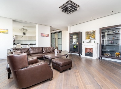 3 Комнаты, Городская, Аренда, Ломоносовский проспект, Listing ID 5784, Москва, Россия,