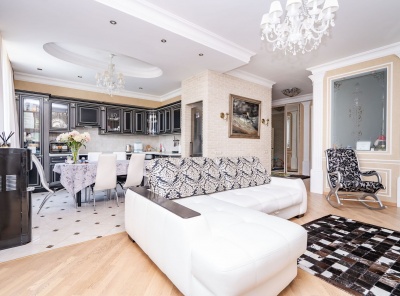 3 Комнаты, Городская, Аренда, Улица Крылатская, Listing ID 6376, Москва, Россия,