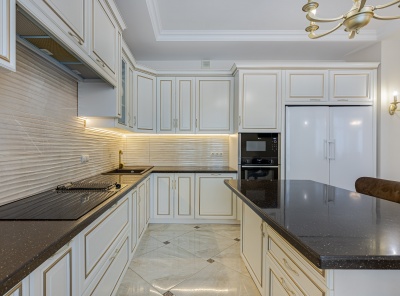 4 Комнаты, Городская, Аренда, Ломоносовский проспект, Listing ID 6531, Москва, Россия,