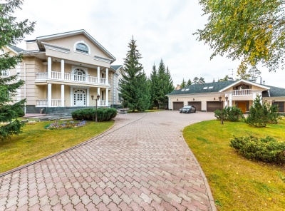 4 Bedrooms, 8 Комнаты, Загородная, Аренда, Listing ID 6802, Московская область, Россия,