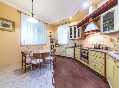 4 Bedrooms, Загородная, Продажа, Listing ID 7020, Московская область, Россия,